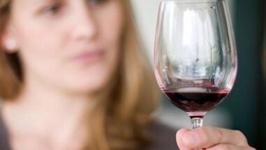 Quale alcol puoi bere senza danni alla salute
